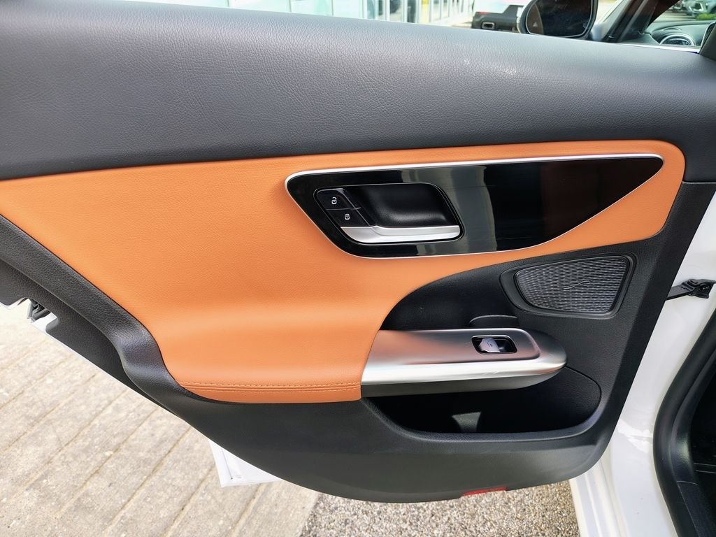 2025 Mercedes-Benz C-Class Sedan C 300 - Photo 25