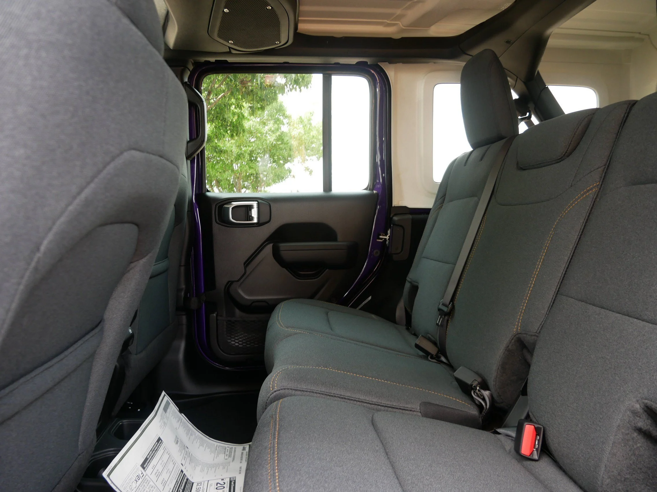 New 2026 Reign Exterior Paint Jeep Sport S image 10