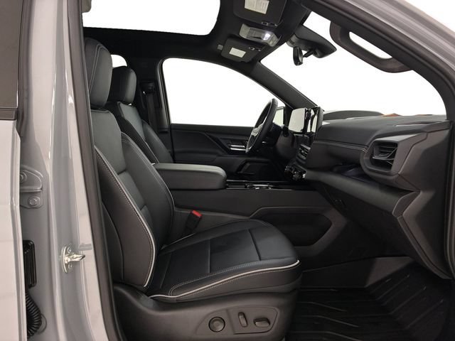 Certified Used 2026 Slate Gray Metallic Chevrolet LT - Max Range image 14