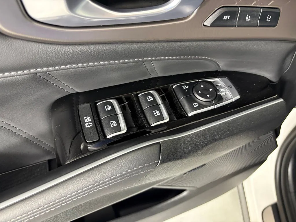New 2026 Snow White Pearl Kia X-Line SX Prestige AWD image 15