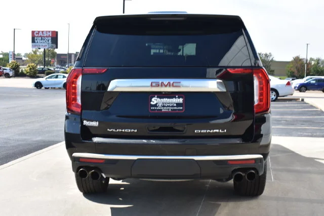 Used 2021 Black GMC Denali image 6