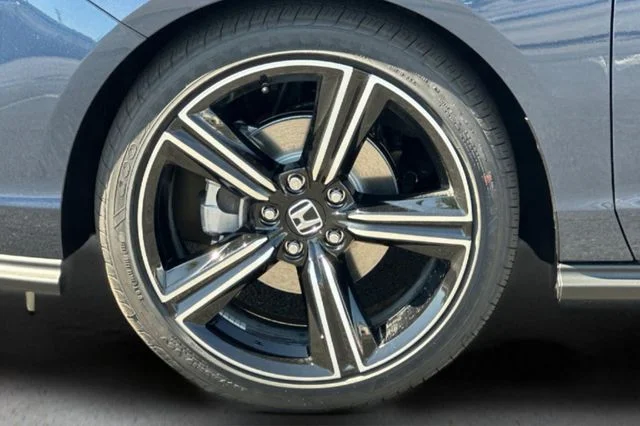 New 2026 Canyon River Blue Metallic Honda SE image 32