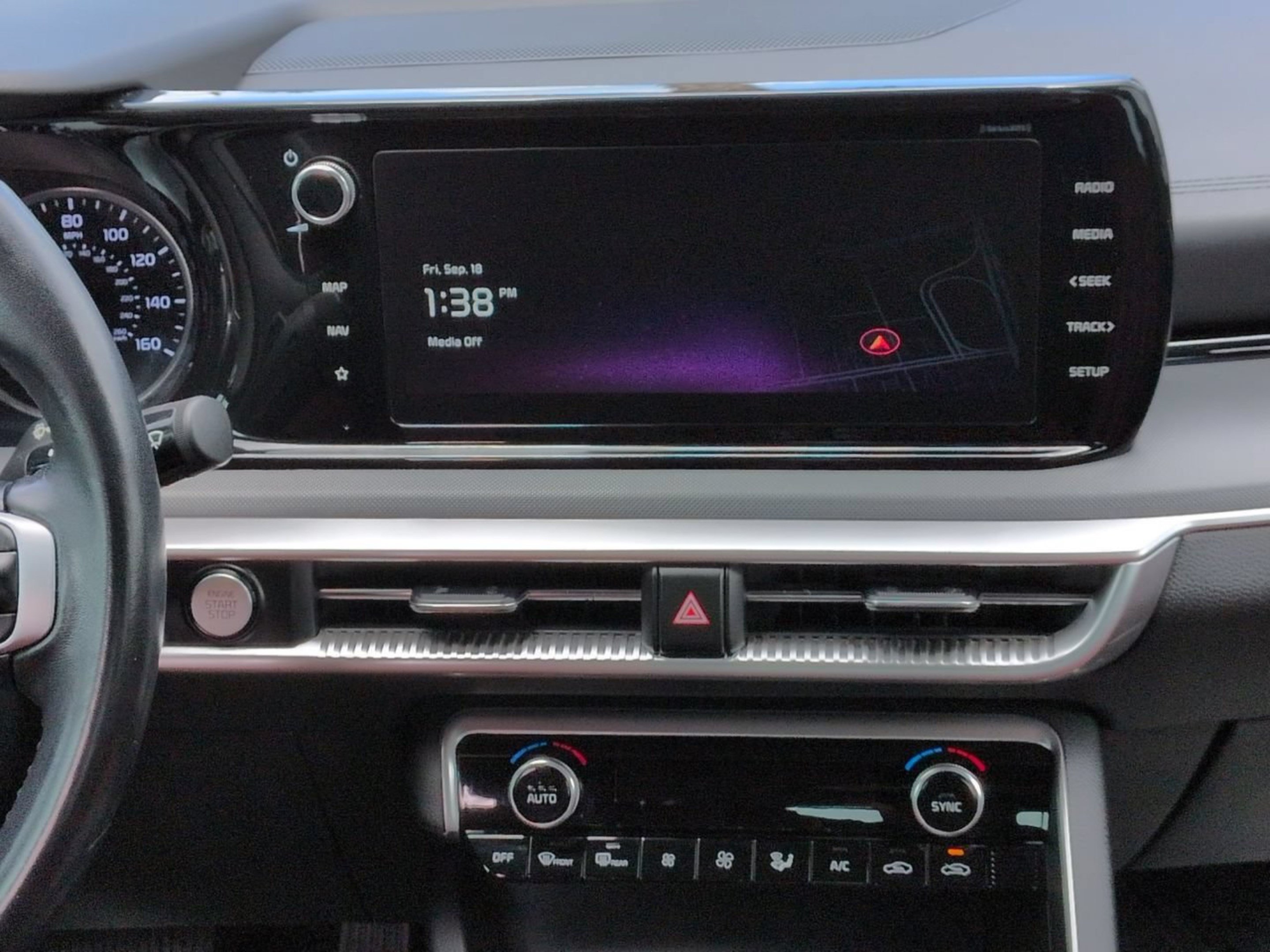 Certified Used 2024 Wolf Gray Kia GT-Line image 21