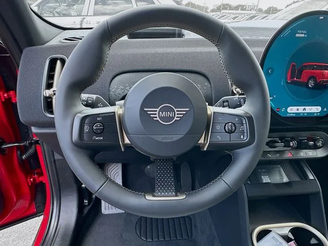 New 2027 Red MINI Signature Plus image 7