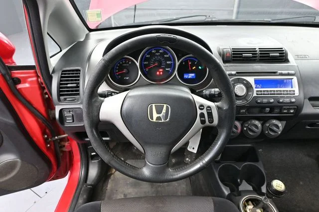 Used 2007 Red Honda Sport image 22