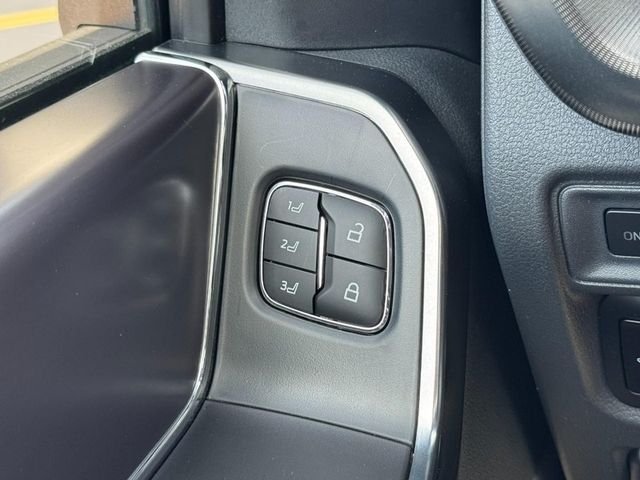2024 Ford F-150 Platinum - Photo 17