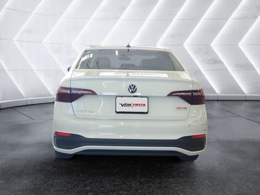Used 2024 White Volkswagen 1.5T S image 5