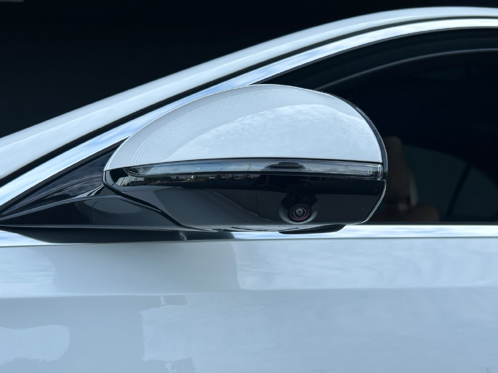 New 2027 Polar White Mercedes-Benz E 350 image 71