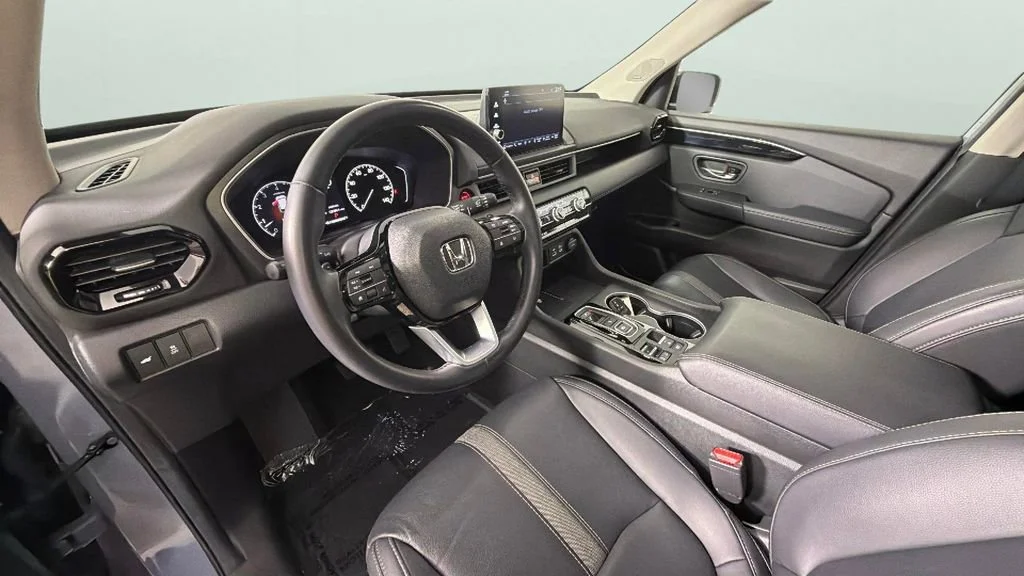 Used 2025 Gray Honda Touring image 18