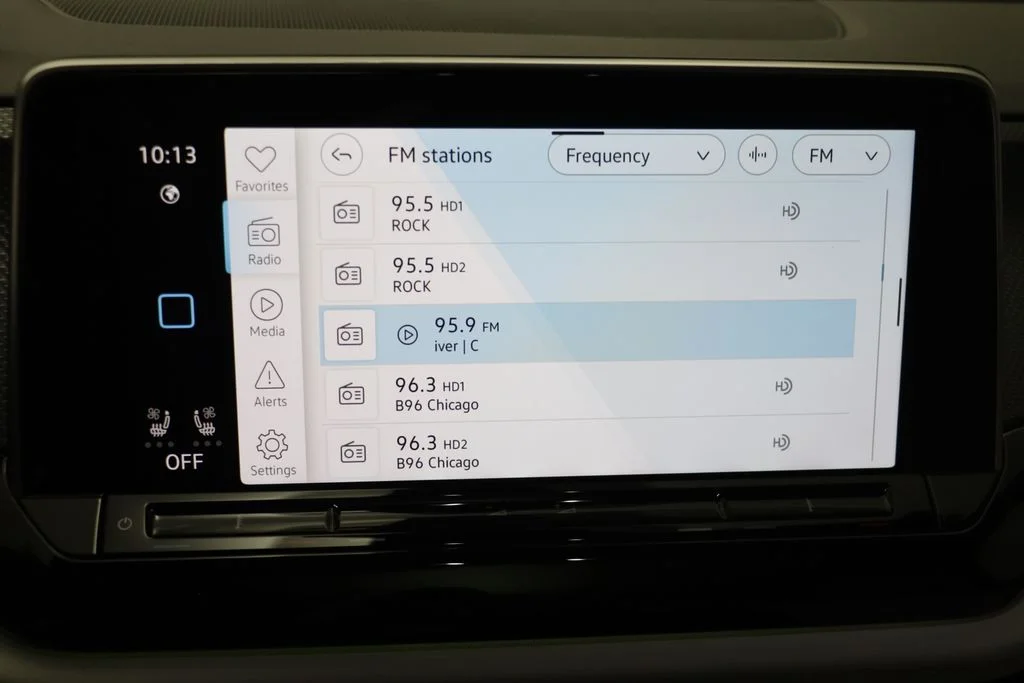 New 2026 Gray Volkswagen 2.0T SEL Premium R-Line image 10