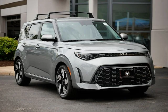 2023 Kia Soul 2.0LT GT-Line IVT's photo