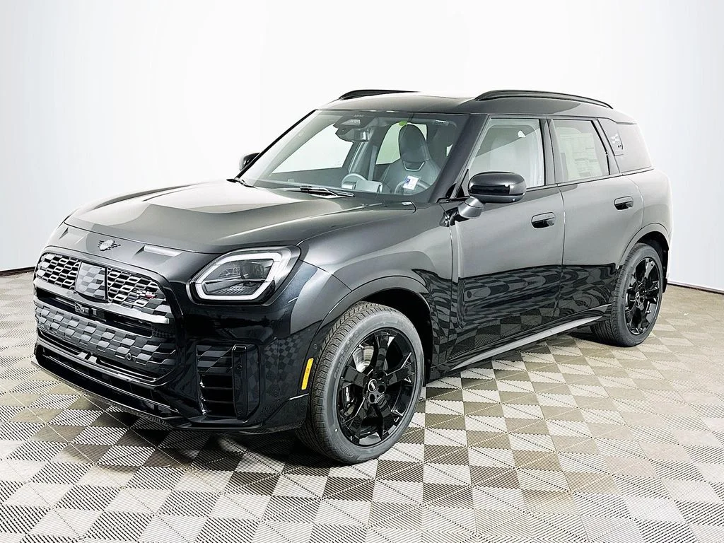 2027 MINI Countryman's photo