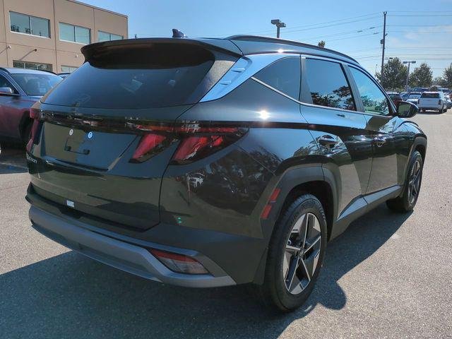 New 2026 Green Hyundai SEL FWD image 5