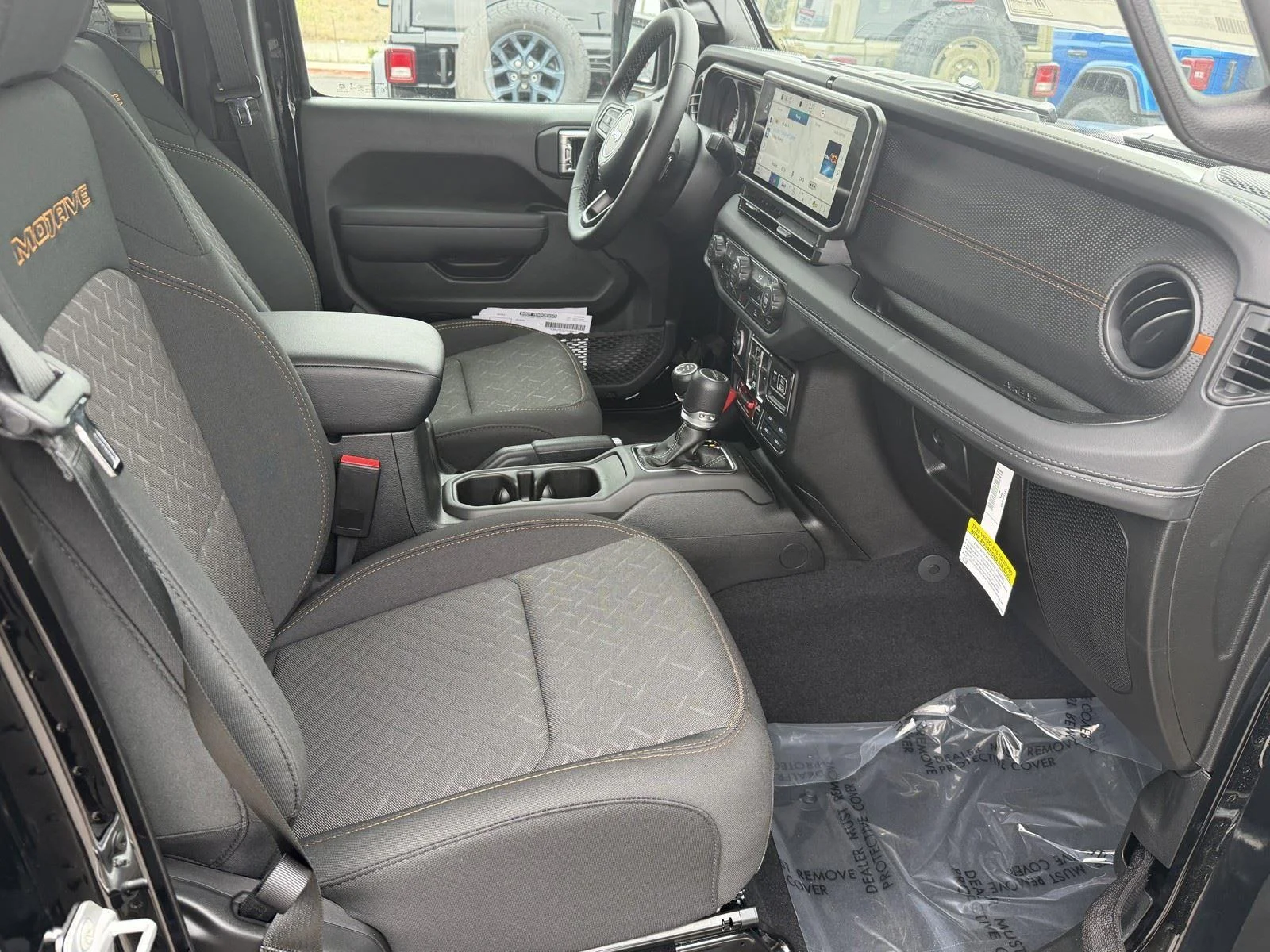 New 2026 Black Clear-Coat Exterior Paint Jeep Mojave image 7