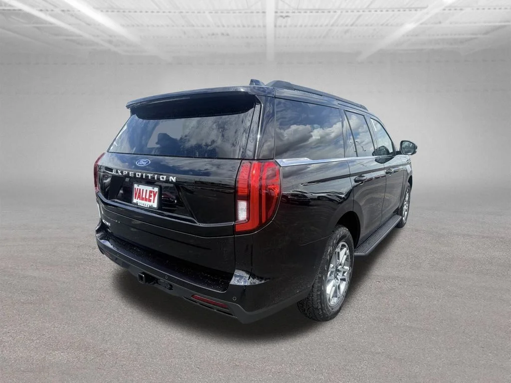 New 2026 Agate Black Metallic Ford Active image 3