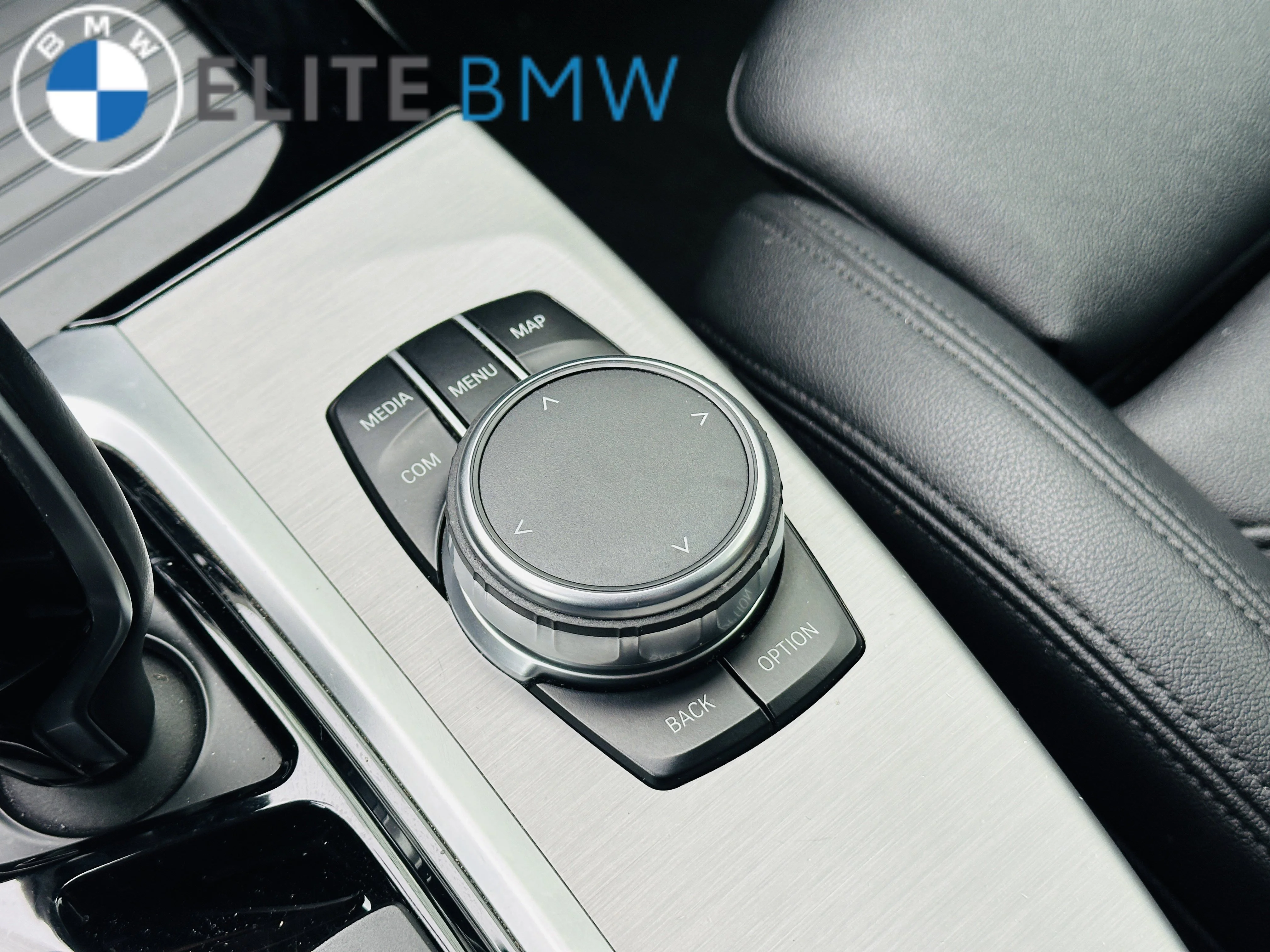 Used 2018 Mineral White Metallic BMW XDRIVE30I image 23
