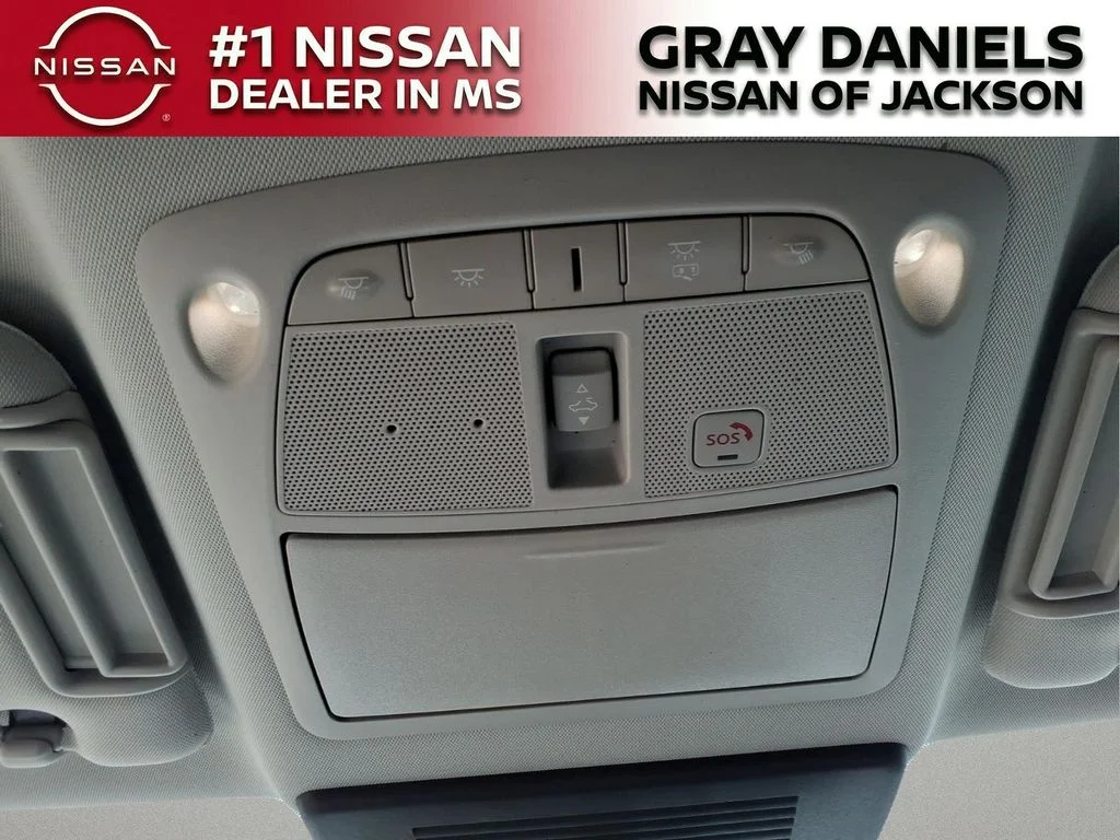 Used 2023 Gray Nissan Platinum image 21