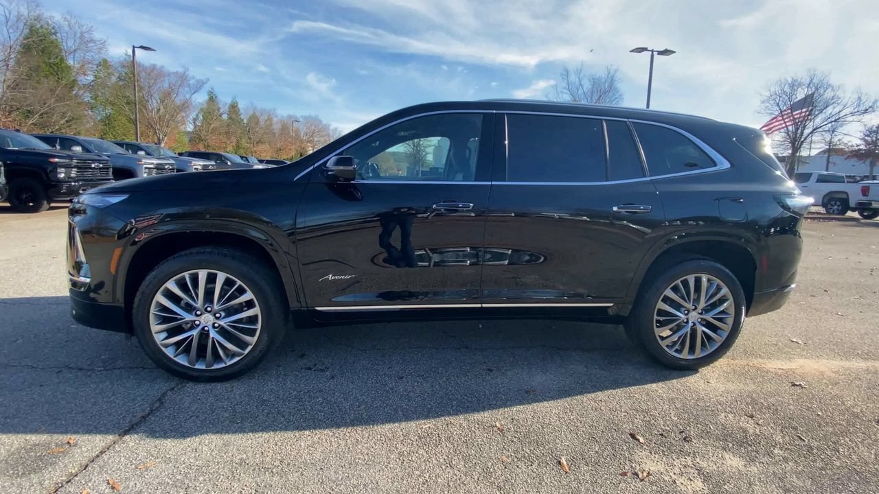 Used 2026 Ebony Twilight Metallic Buick Avenir image 5