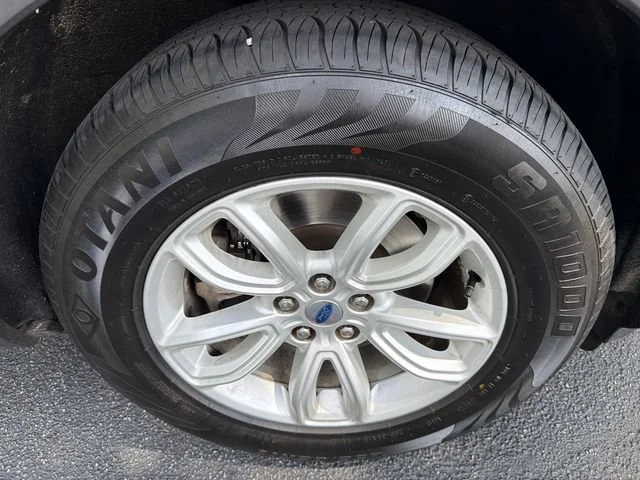 Used 2020 Silver Ford Base image 12