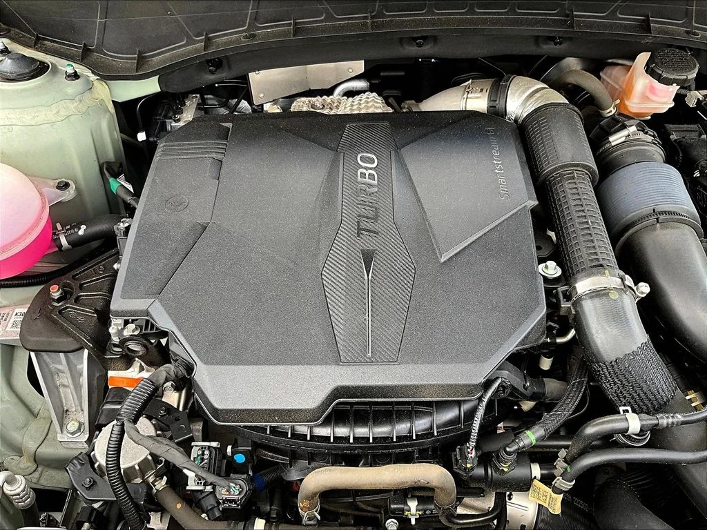 Used 2022 Gray Hyundai SEL Premium image 31
