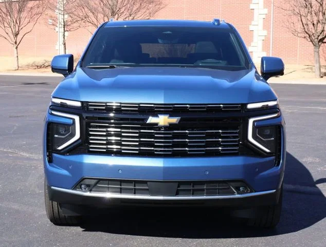 2026 Chevrolet Suburban High Country - Photo 33