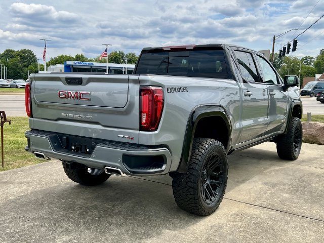 New 2026 Sterling Metallic GMC AT4 image 5