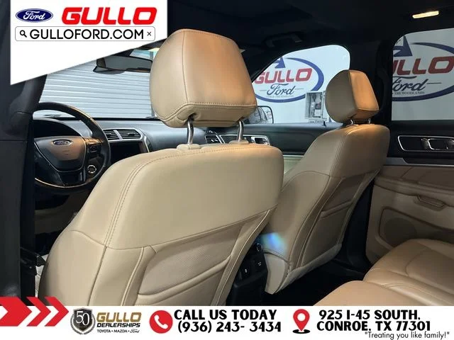 Used 2017 Ruby Red Metallic Tinted Clearcoat Ford Limited image 15