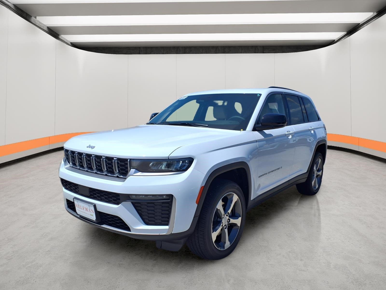 New 2026 Bright White Clear-Coat Exterior Paint Jeep Limited image 3