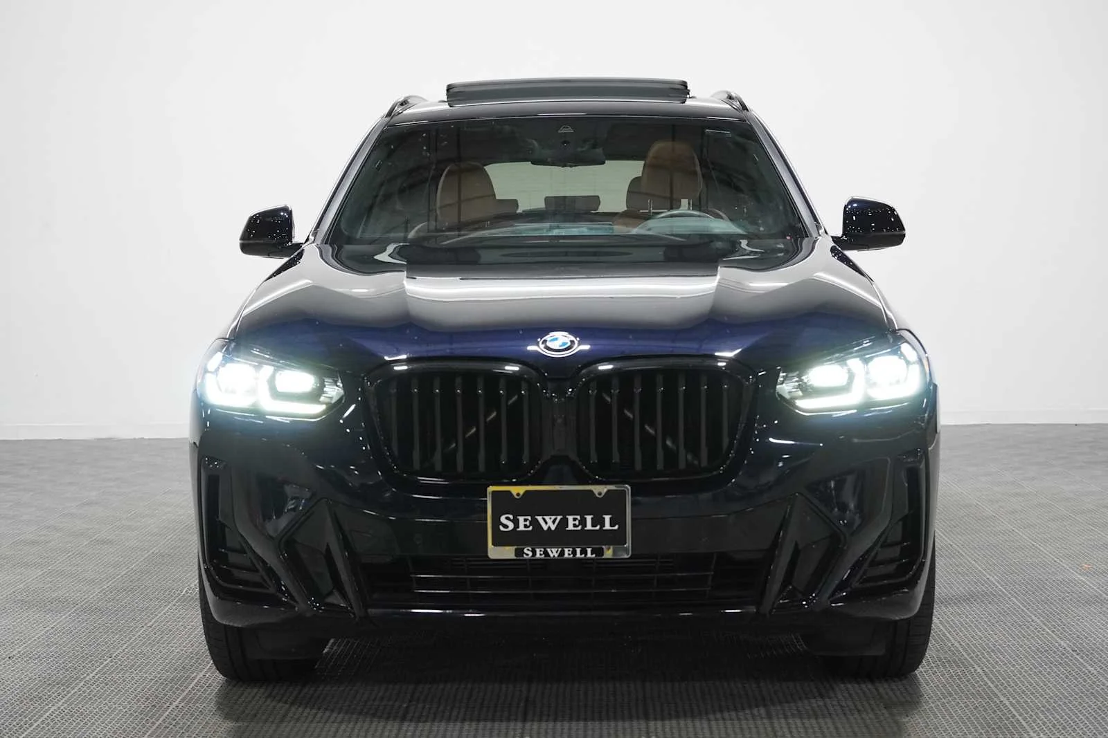 Certified Used 2023 Carbon Black Metallic BMW xDrive30i image 2