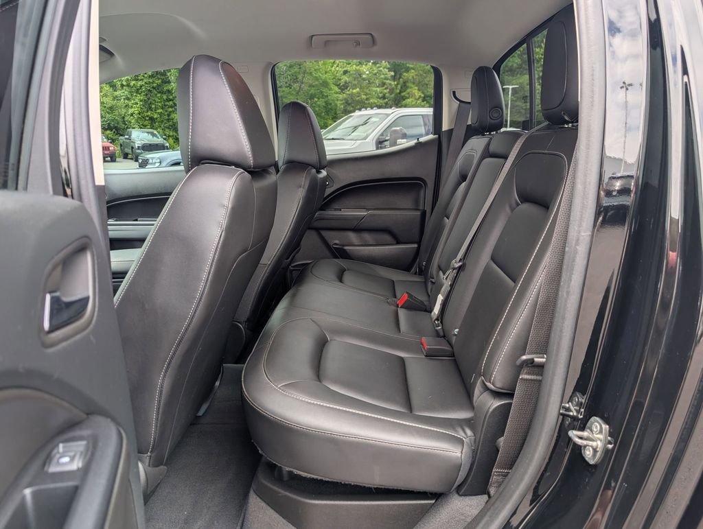 Used 2022  Chevrolet ZR2 image 18