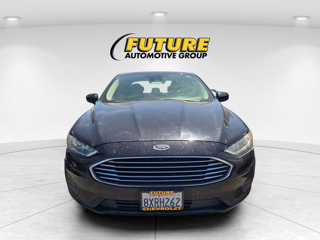 Used 2019 Black Ford SE image 2