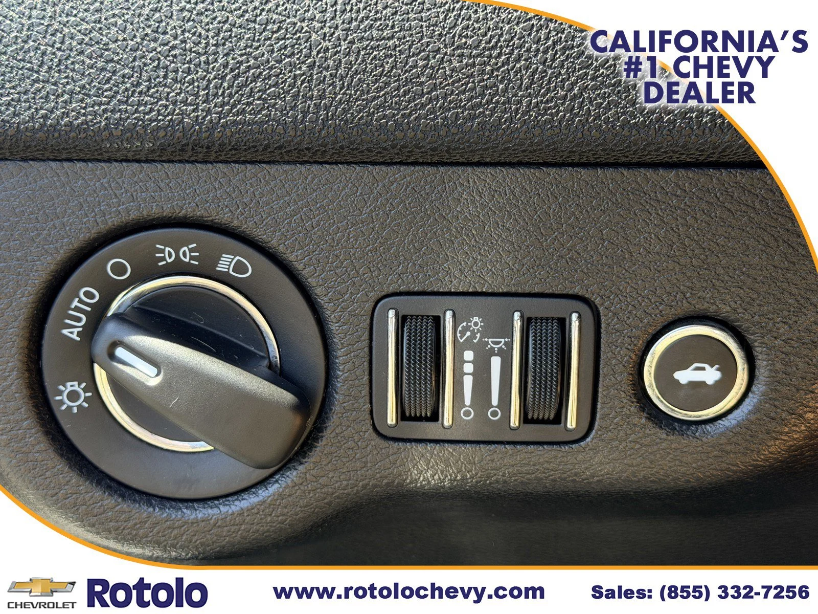 Used 2023 Gloss Black Chrysler Touring image 19