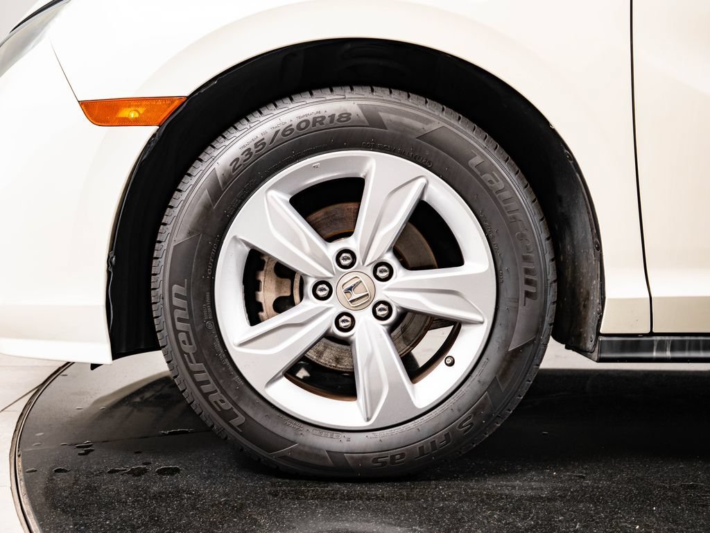 Used 2019 White Honda EX-L image 13