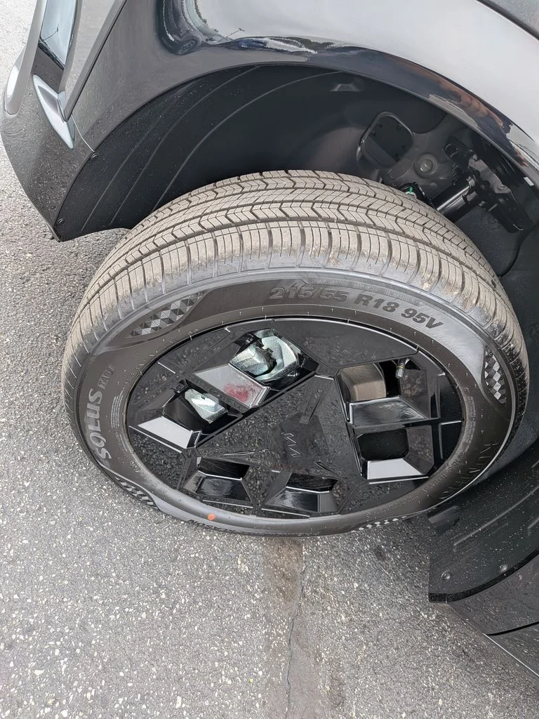 New 2027  Kia X-Line S image 8