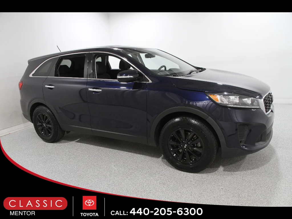 2020 Kia Sorento LX AT's photo