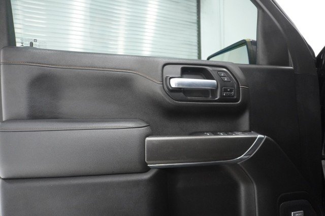 Used 2021 BLACK GMC AT4 image 17