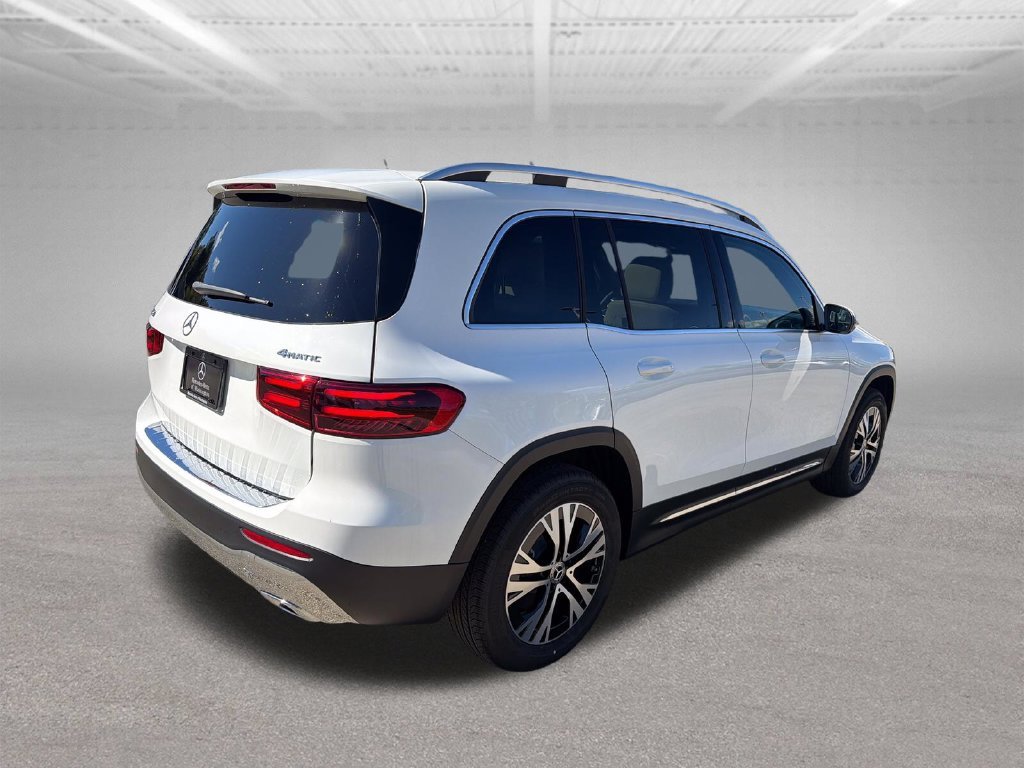New 2026 Polar White Mercedes-Benz GLB 250 image 8
