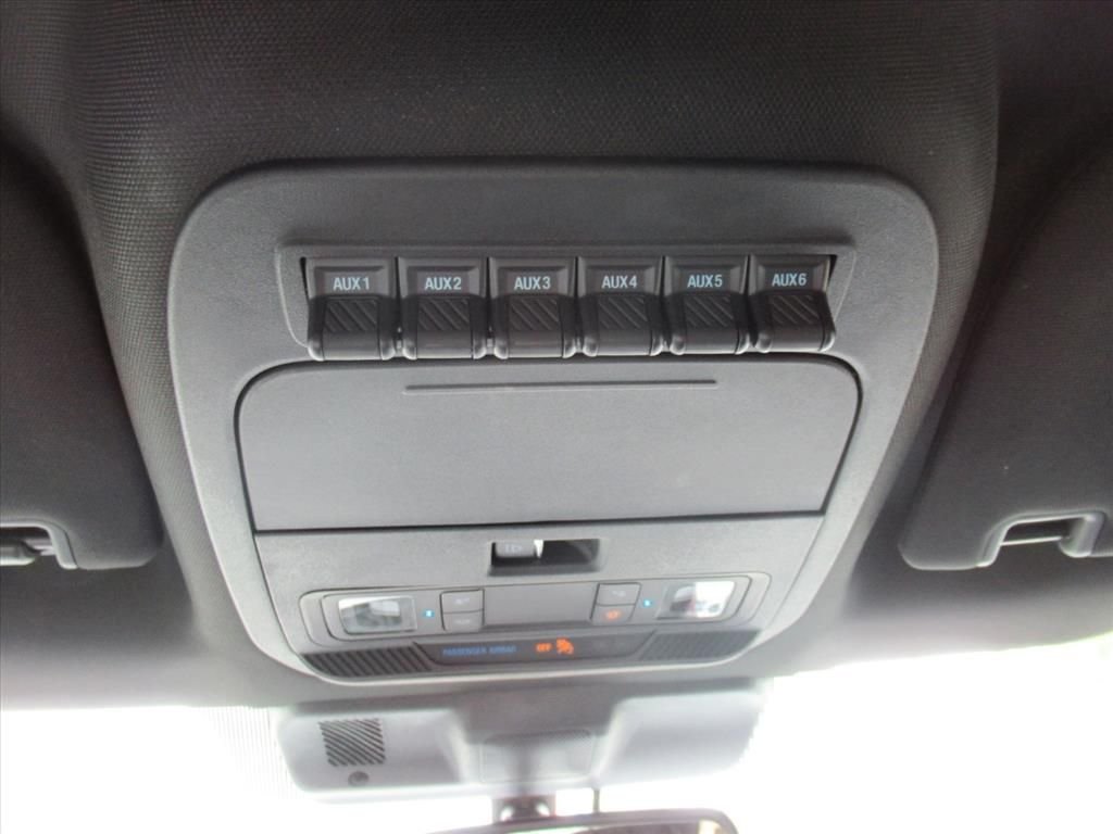 Used 2025 Black Ford Tremor image 28