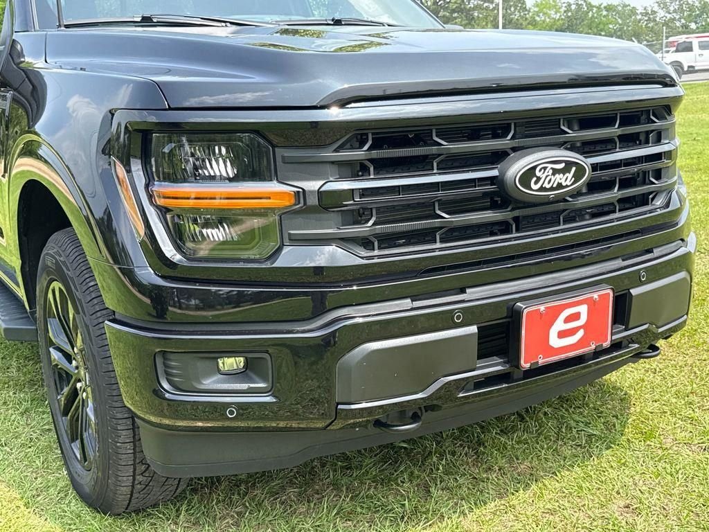 New 2026 Agate Black Metallic Ford XLT image 74