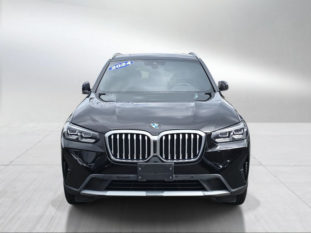 Used 2024 Black Sapphire Metallic BMW xDrive30i image 8