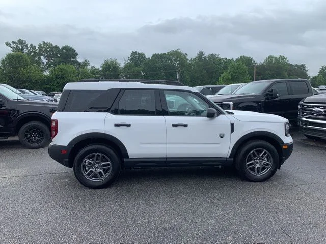 Used 2025 White Ford Big Bend image 11