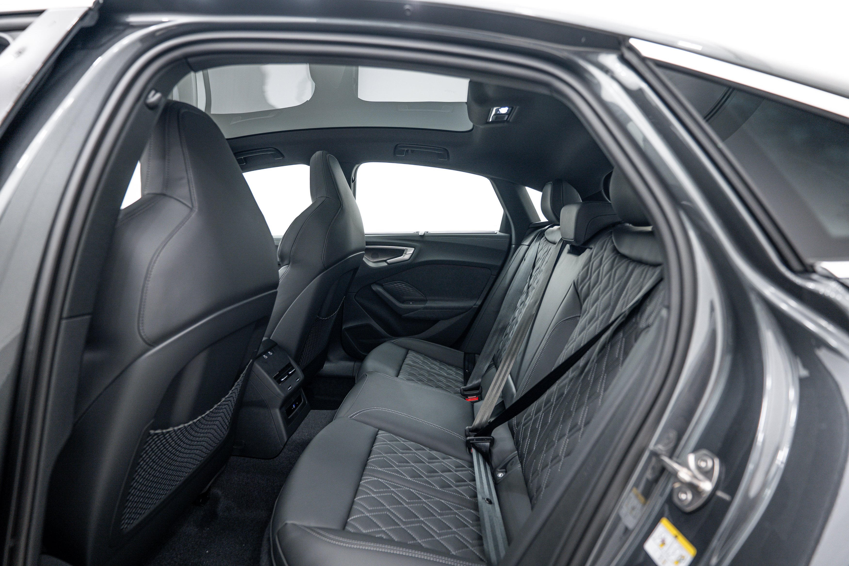 New 2026 Daytona Gray Audi Premium Plus image 18
