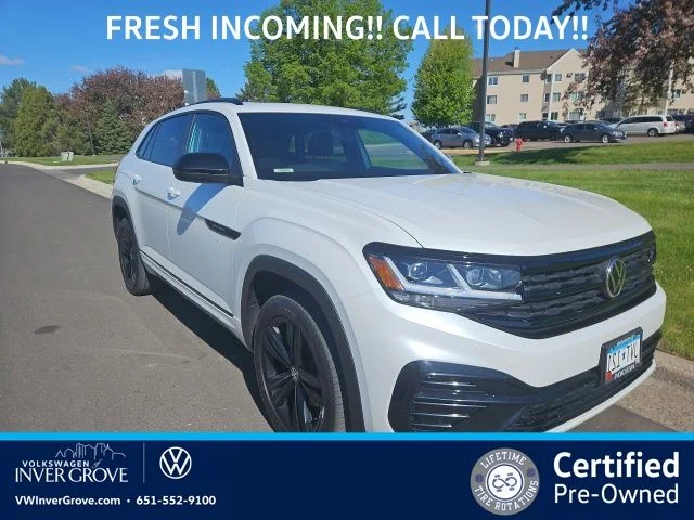 2023 Volkswagen Atlas Cross Sport 3.6L V6 SEL R-Line Black 4MOTION's photo