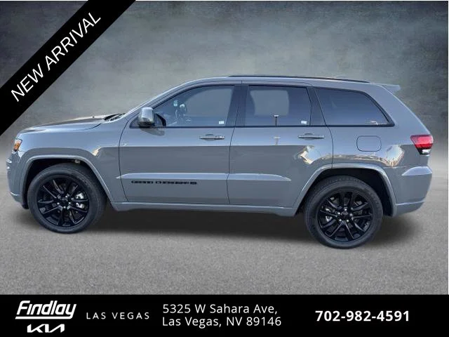 Used 2022 Gray Jeep Laredo X image 8