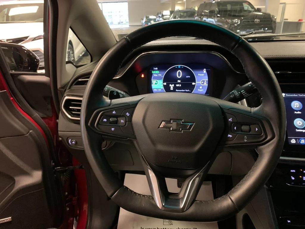 Used 2023 Red Chevrolet 2LT image 29