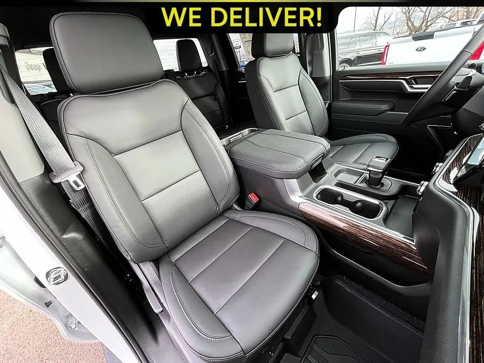 New 2026 Summit White GMC Elevation image 21