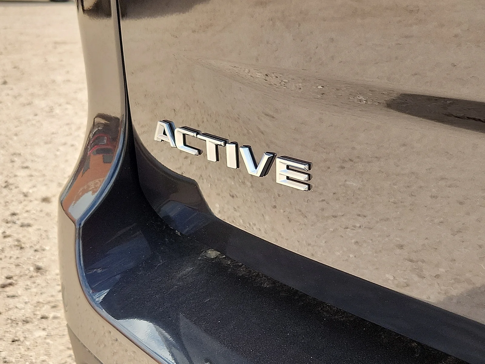 New 2026 Dark Matter Gray Metallic Ford Active image 11