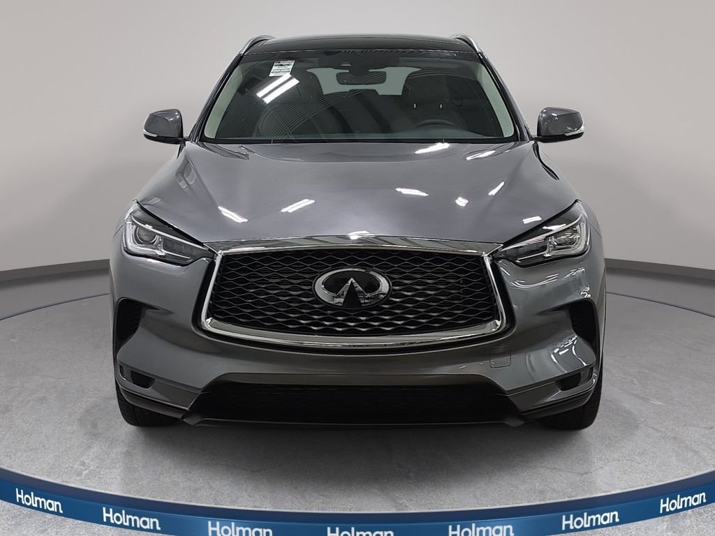 Certified Used 2025 Graphite Shadow INFINITI LUXE image 2