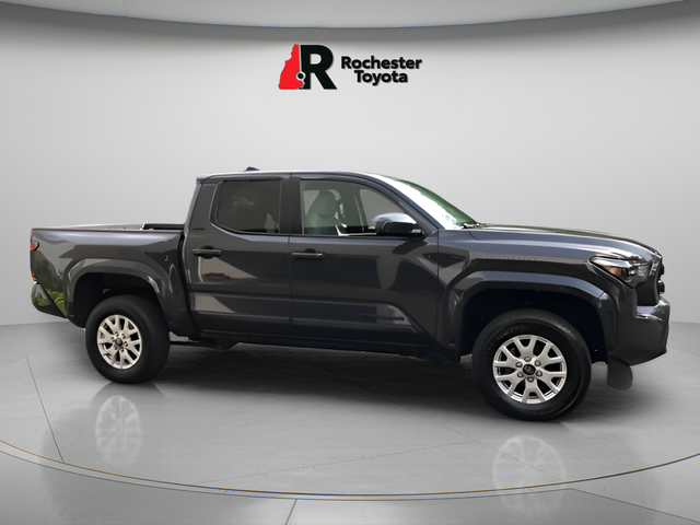 Certified Used 2025  Toyota SR5 image 8