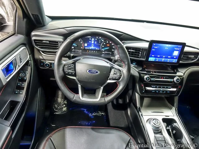 Used 2024 Black Ford ST-Line image 3